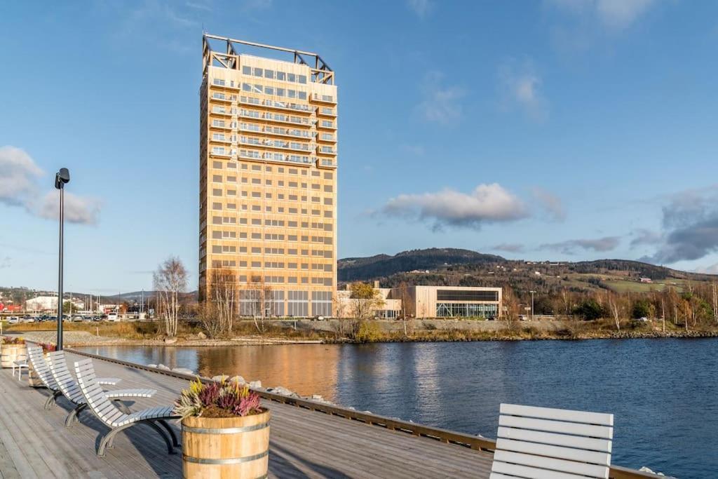 Mjos Tower Suite - Lovely Lake View Brumunddal Exterior photo